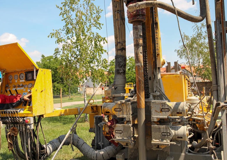 “三科變頻器”