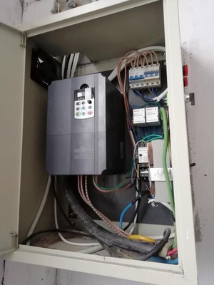 “三科變頻器”